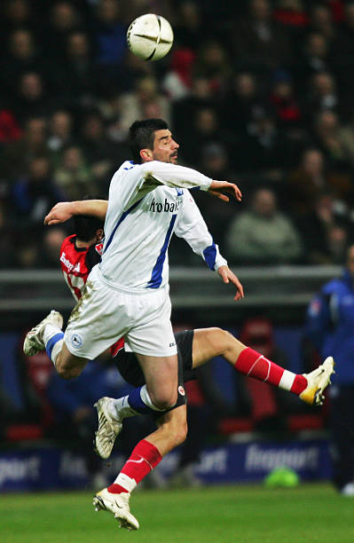 深厚背景与 深厚背景与