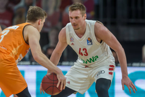 不是孤立事 不是孤立事